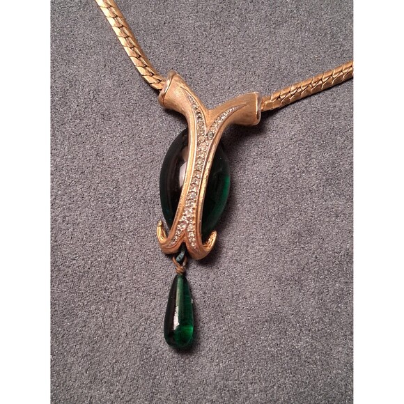 Vintage Emerald Glass Necklace Drop Rhinestones Bold Chunky